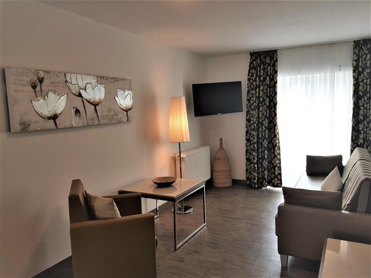 Hotel-Restaurant Pfaelzer Hof Еденкобен Екстериор снимка
